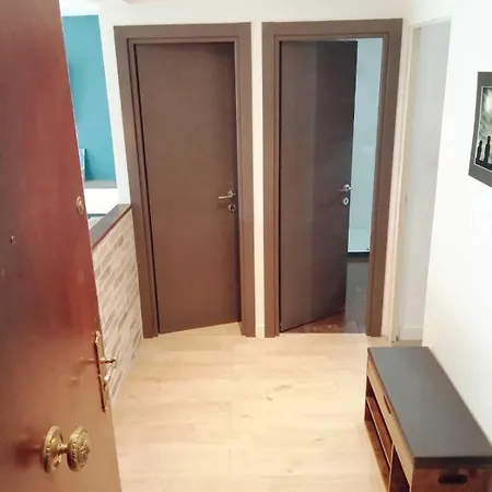 Le Serra C1 Apartman *